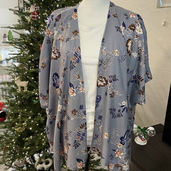 ANGIE KIMONO IN BLUE SIZE SMALL - NWOT (453) - Picture 1 of 2